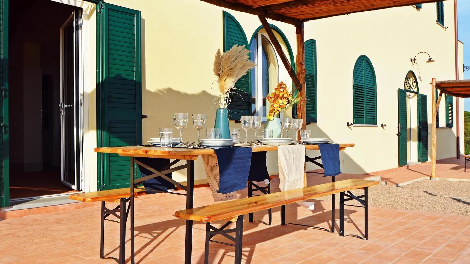 Maremma 1851 Villa Follonica 0*,